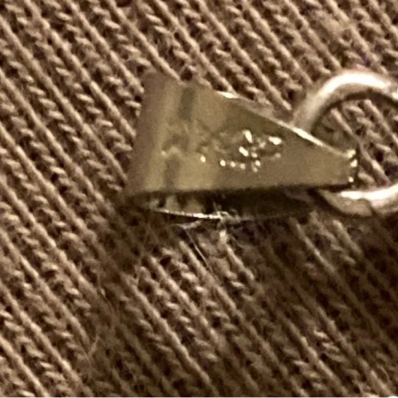 Resin flower pendant handmade 1” - Picture 5 of 5